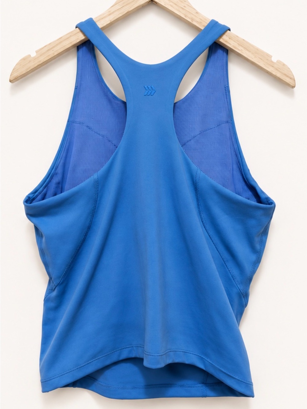 All in Motion (Target) Tank – Size Medium - Picture 2 of 3